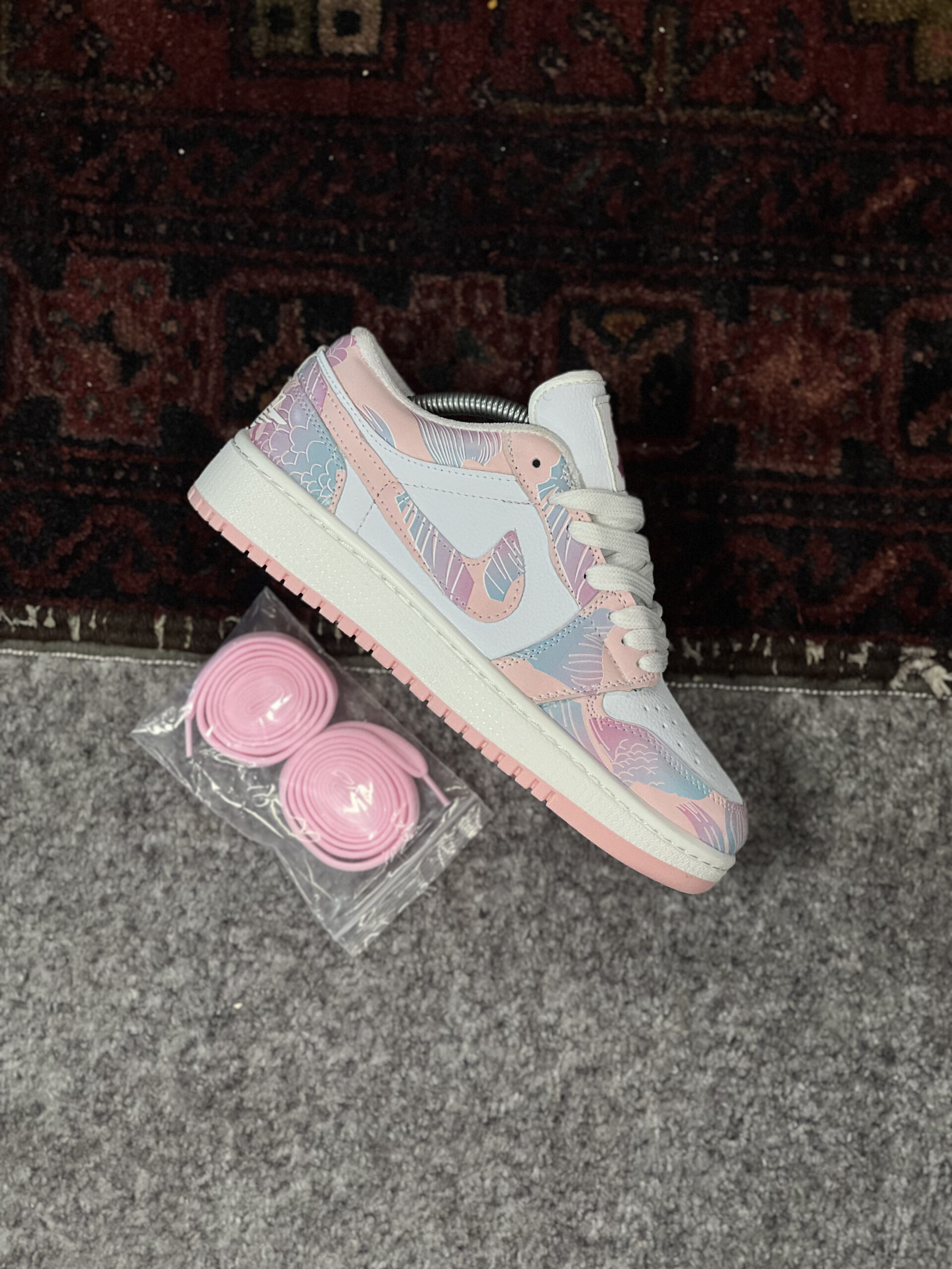 IMG_4410 جردن دراگون صورتی - Image 4