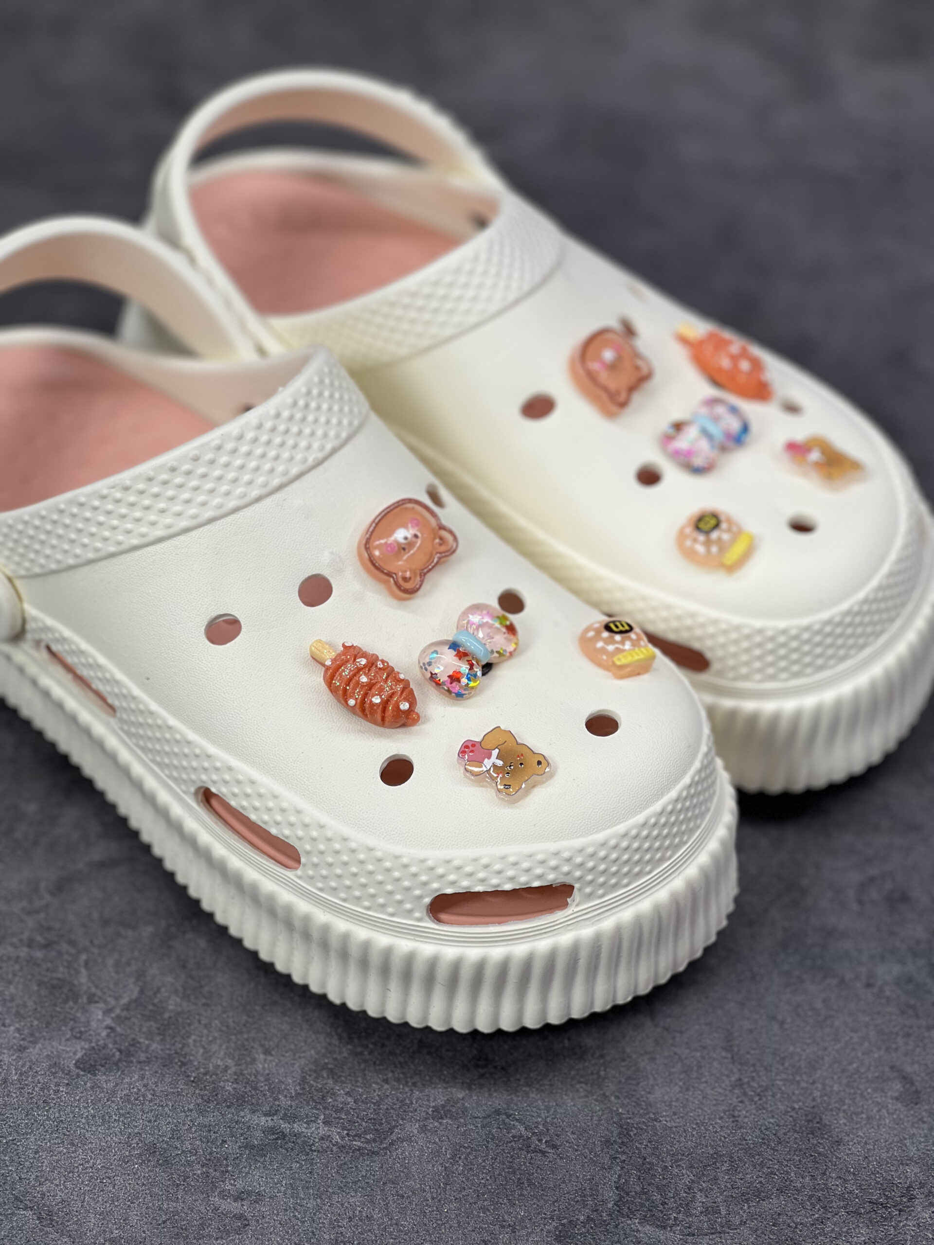 IMG_3038 کراکس زنانه کرم کالباسی - Image 2