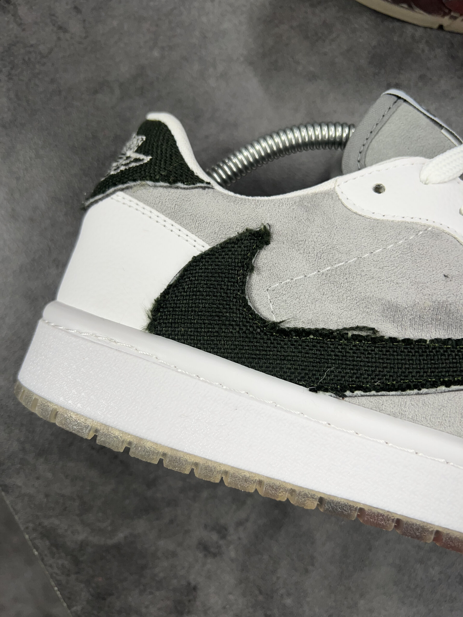 IMG_3656 ترویس سفیدطوسی یشمی زیره چاپی - Image 3