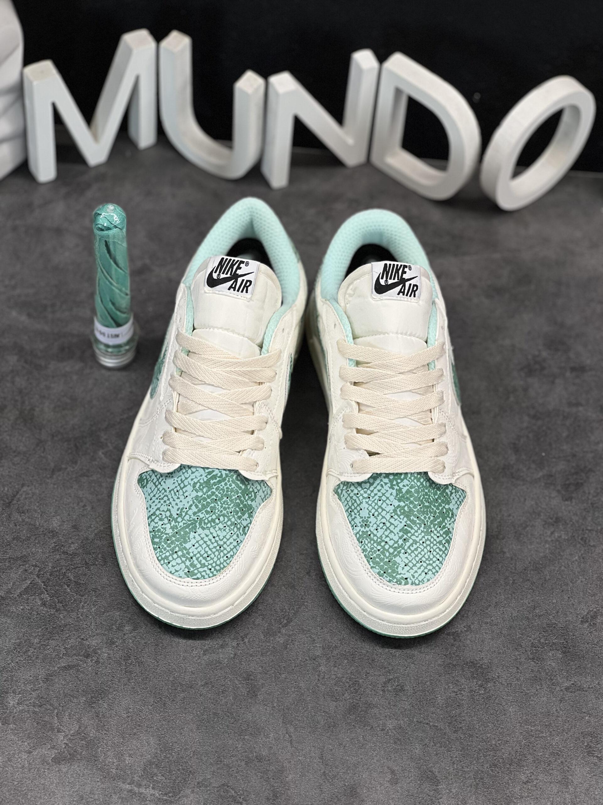 IMG_5230 جردن 1 لو دراگون - Image 6